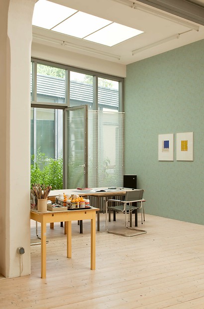 Mustertapete Robo 01 - Robo 01 im Atelier