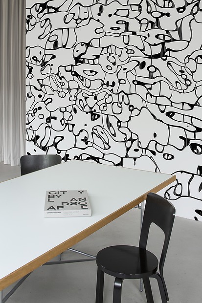 Bildtapete Floating Fields - ANSICHT IM BÜRO