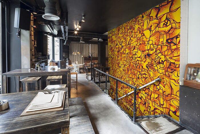 Bildtapete Shapeland Yellow - ANSICHT IM RESTAURANT