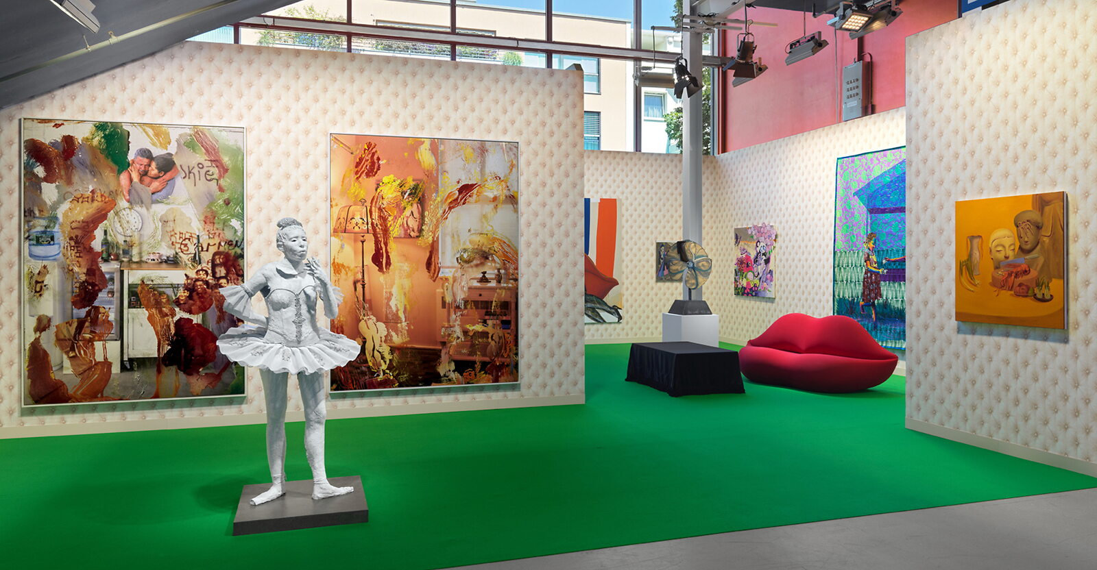 ART BASEL 2024 <br>
Jeffrey Deitch Gallery, New York and Los Angeles - Foto Stefan Altenburger ART BASEL 2024 <br>
Jeffrey Deitch Gallery, New York and Los Angeles - Foto Stefan Altenburger